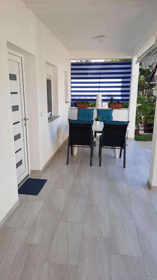 Apartmani Popovic Нин Экстерьер фото