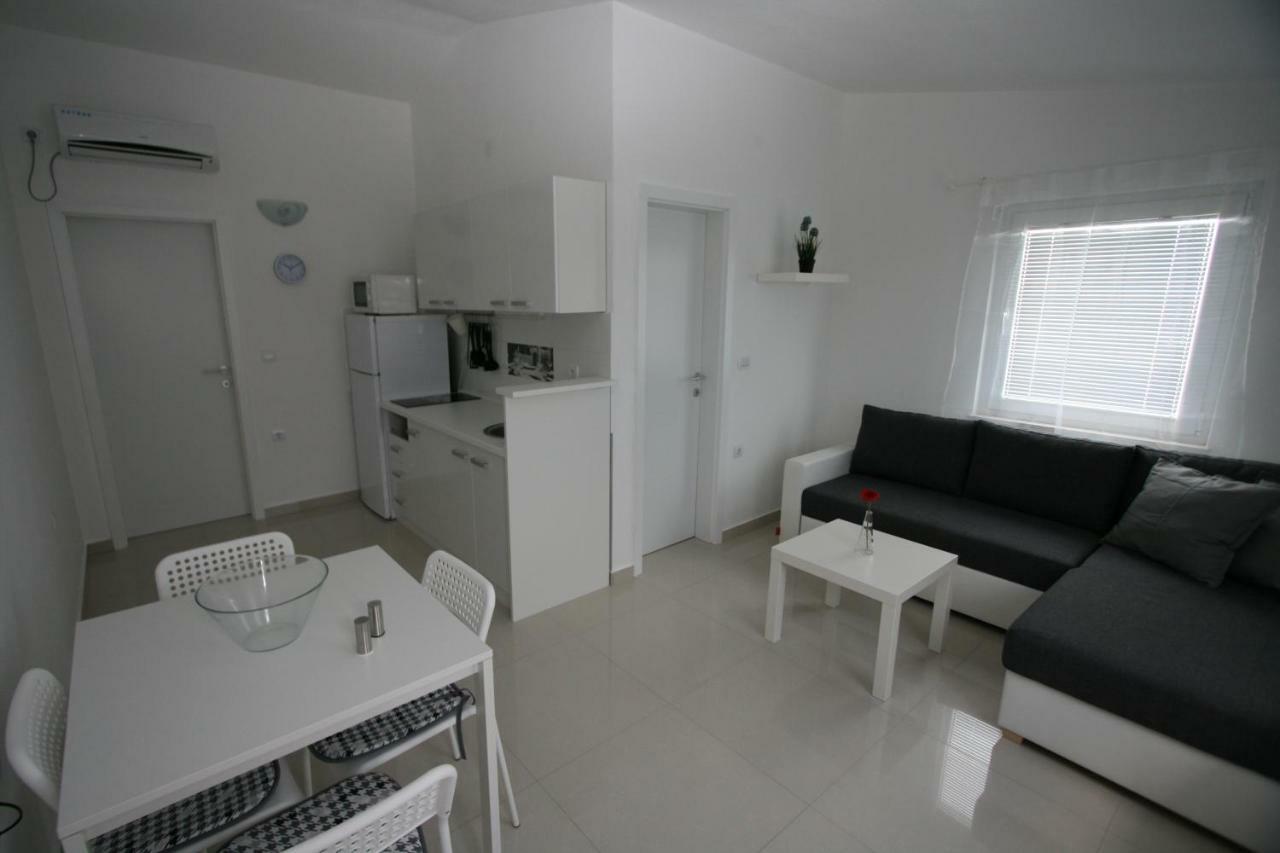 Apartmani Popovic Нин Экстерьер фото