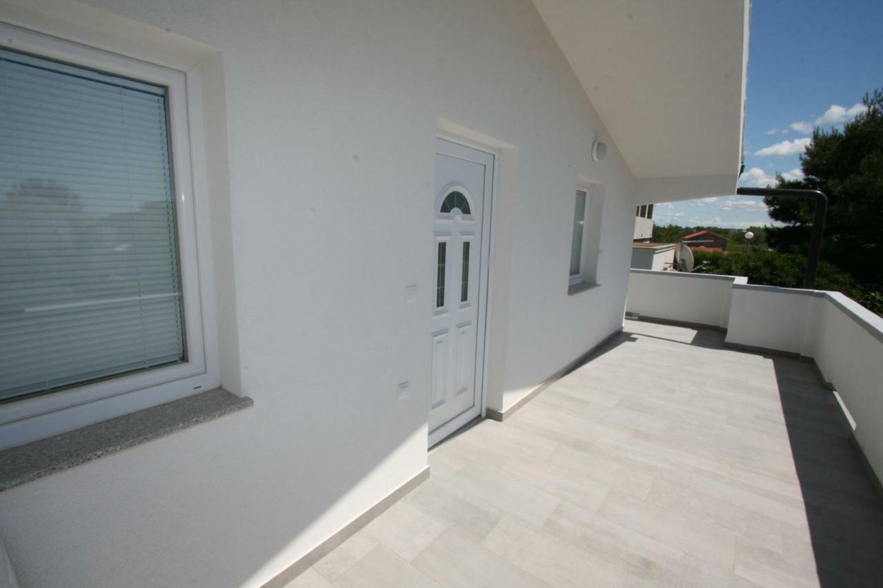 Apartmani Popovic Нин Экстерьер фото